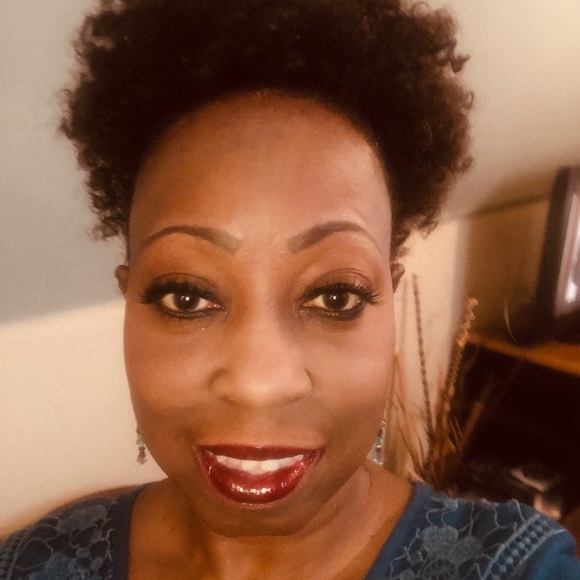 Meet your Posher, Regina - Picture 3 of 6